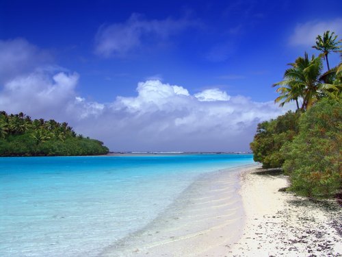 View of the lagoon at Aitutaki