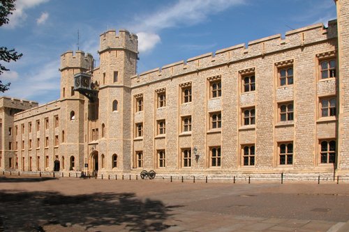 tower of london jewel house