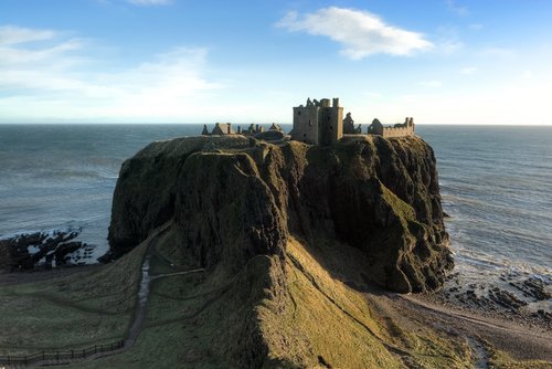 dunnottar castle outline