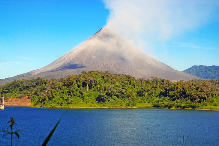 Arenal Volcano (Volcan Arenal)