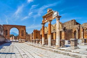 From Rome to Pompeii: 4 Best Ways to Get There
