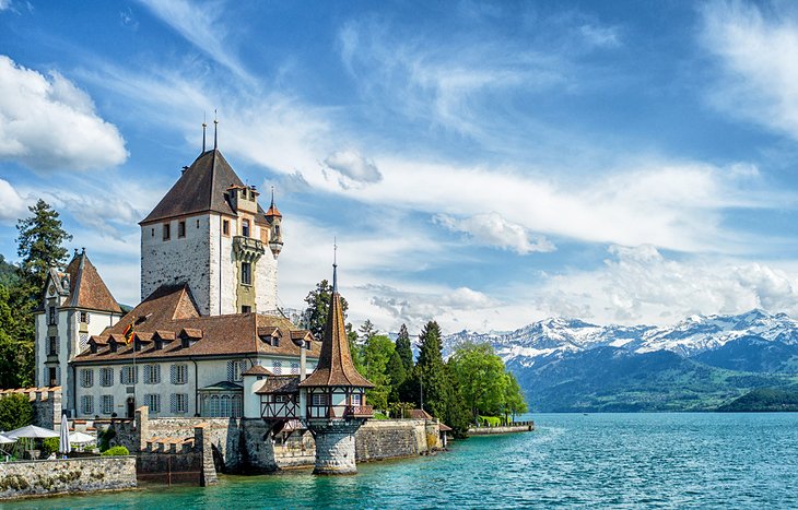 Oberhofen Castle