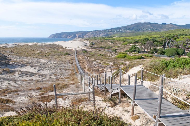 Pathway to Praia do Guincho