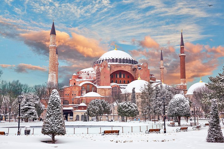 Hagia Sophia (Aya Sofya) in winter