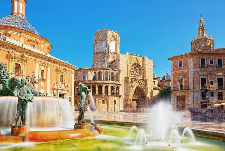 Neptune Fountain on the Plaza de la Virgen