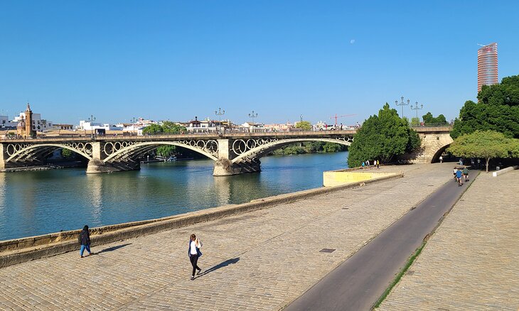 Pathway along the riverfront in Seville