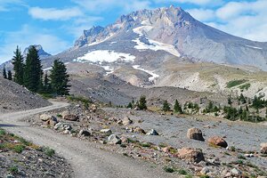 Driving the Mount Hood Scenic Byway: The Best of the Pacific Northwest