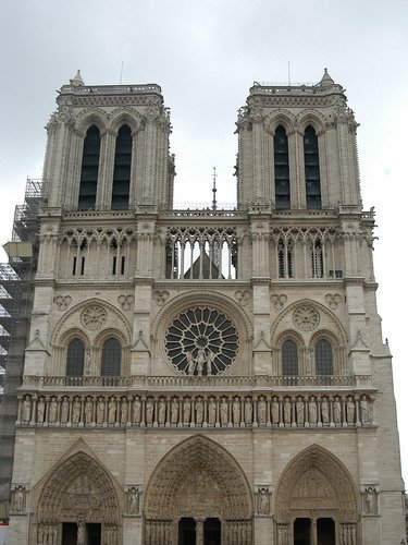 Exploring the Cathedrale Notre-Dame de Paris: A Visitor's Guide ...