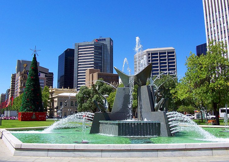 places to visit near adelaide city