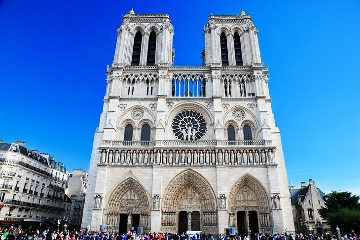 Visiting The Cathedrale Notre Dame De Paris Attractions Tips Tours Planetware