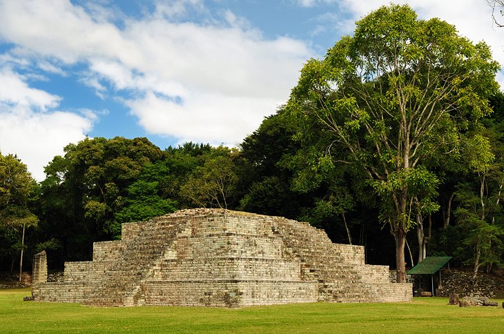 historical places to visit in honduras