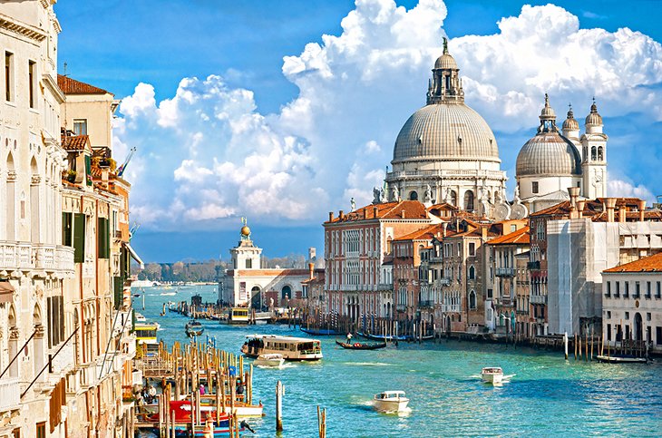 Secret Luxury Spots Along the Grand Canal in Venice, Italy