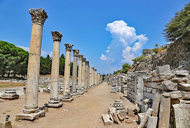 Visiting Ephesus: Attractions, Tips & Tours | PlanetWare