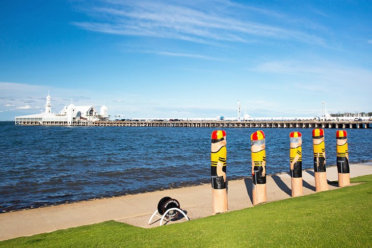 places to visit geelong area