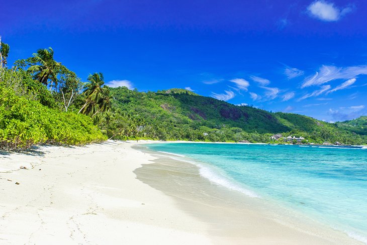 17 Top-Rated Beaches in the Seychelles | PlanetWare