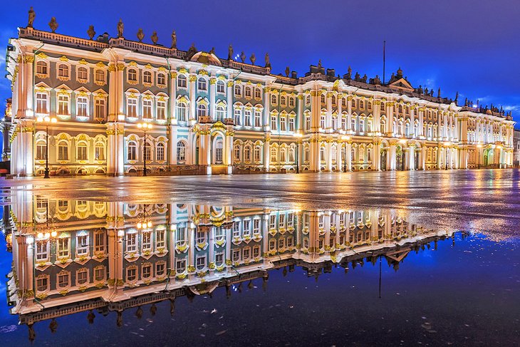 12 Attractions in St. Russia | PlanetWare