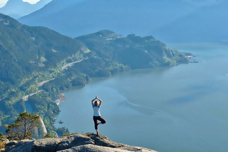 The 10 Best Hikes in Vancouver - A Local's Guide