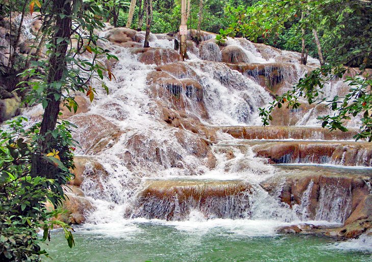 Optø, optø, frost tø træ Necklet 12 Best Waterfalls in Jamaica | PlanetWare