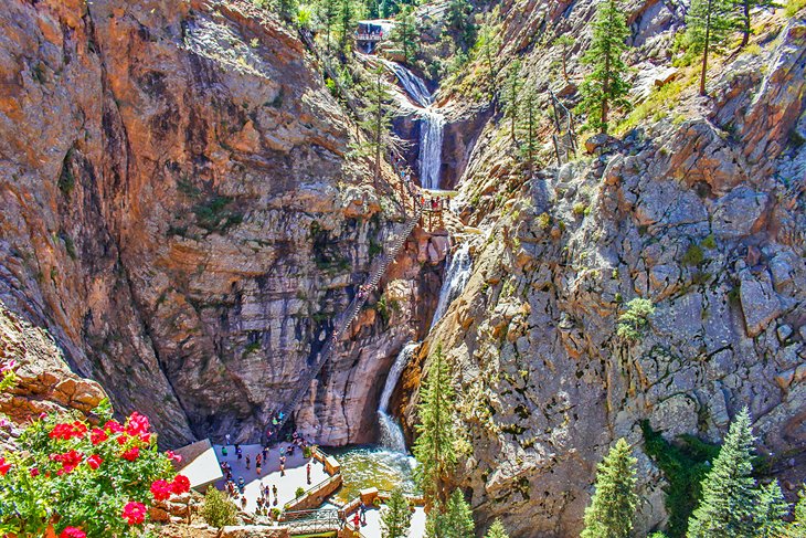 17 Best Waterfalls in Colorado