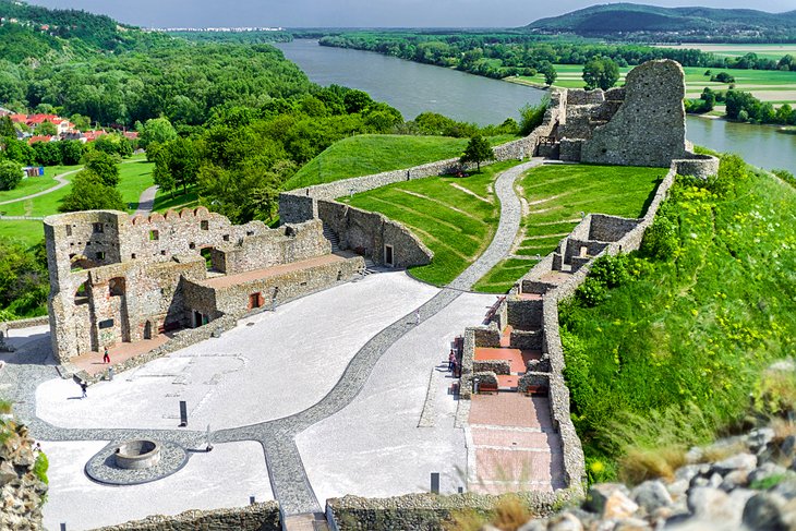 Devin Castle ruins