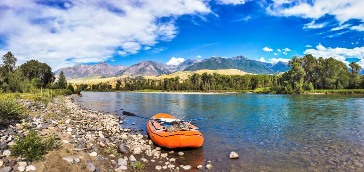 8 Best Rivers for White Water Rafting in Montana