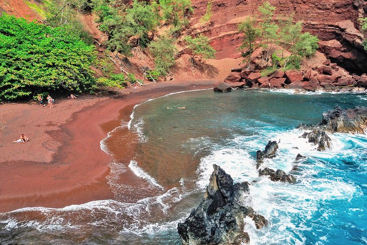 Kaihalulu Beach, Maui