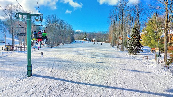 Michigan 'extreme skiing' destination named best ski resort in North  America 