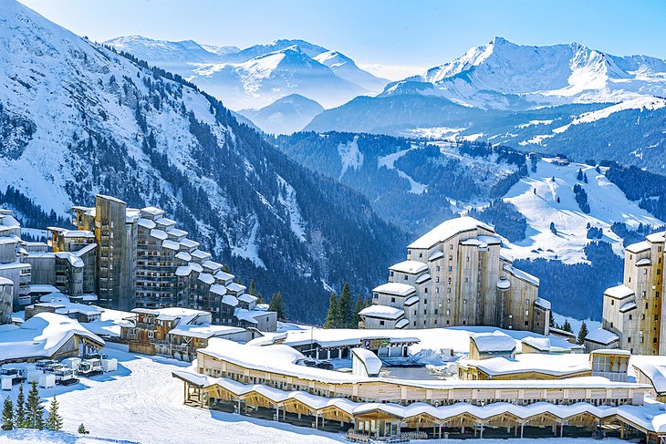 Skiing in Style World's Best Luxury Ski Resorts 