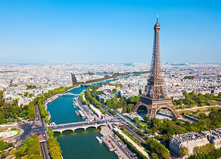 Best Places to Visit in France | PlanetWare