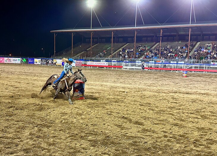 A performer at the Cody Nite Rodeo