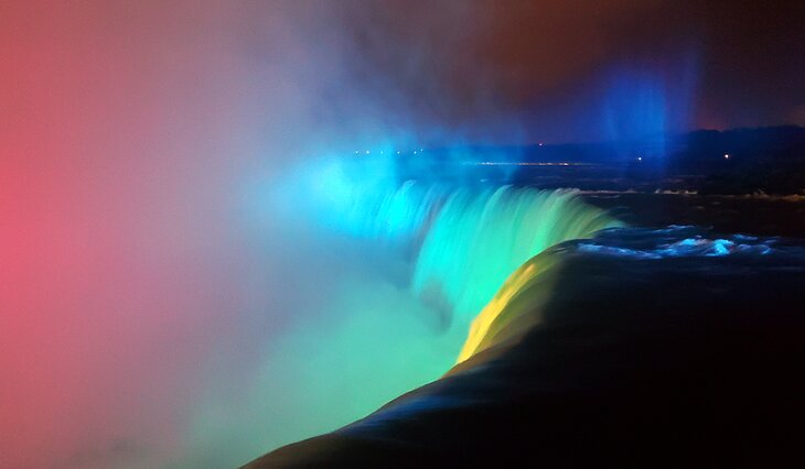 Niagara Falls, Canada, at night