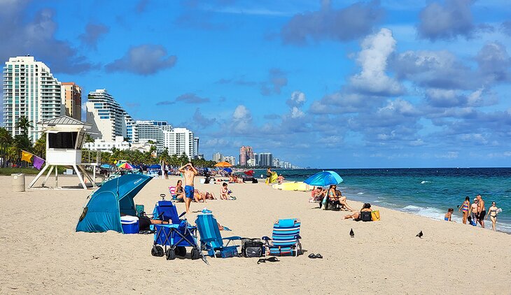 Umbrellas and chairs on Fort Lauderdale Beach