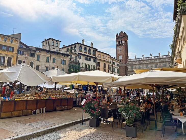 Outdoor dining on Piazza delle Erbe