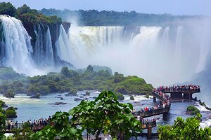 Tourist Attractions in Foz do Iguaçu / Iguaçu Falls, Brazil